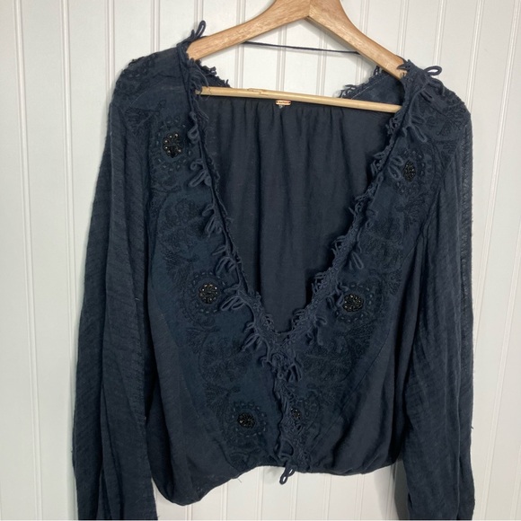Free People Top Desert Sands Black Embroidered Fringe Boho Peasant Shirt Casual - Picture 3 of 10